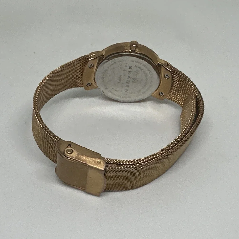 Skagen 812SRR Women's Gold Stainless Steel Mesh Analog Dial Quartz Watch HME712